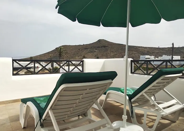 La Tabaiba Piscina Compartida Adultos 펜션 Máguez